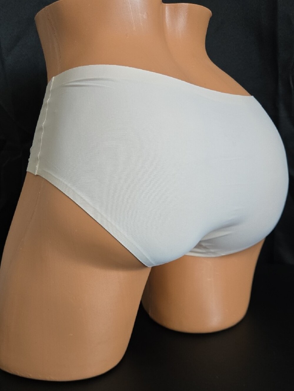 Seamless Women’s Hipster Panties - Black, Pink, Light Pink, Mauve - Picture 9 of 9